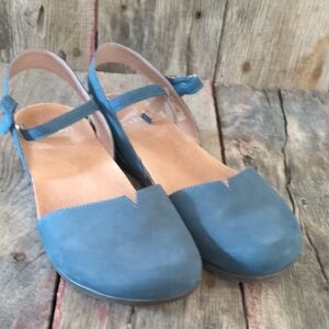 Dansko Rowan Comfort Flats Navy Denim Blue 39 8.5 - 9 Us